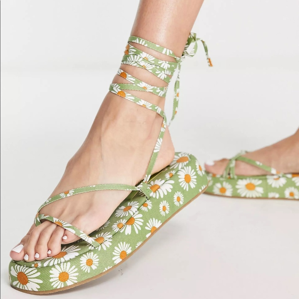 ASOS DESIGN Fragment chunky flat sandals with ankle tie in green floral